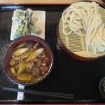 親孝行うどん - きのこ汁うどん@680と茄子の天ぷら@120