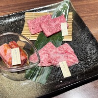ふらの和牛よしうし神楽坂通り - 