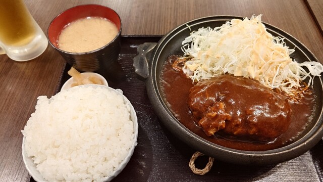 肉屋食堂たけうち 蕨店>