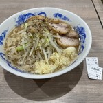 ジャンクガレッジ - ラーメン並、豚２枚増し、アブラ、ニンニクトリプル