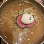 ユッケ 焼肉 生サムギョプサル 手打ち冷麺 ハヌリ - 