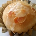 ヴィヴァーチェ ちいぽんパン - レモンチーズ１８０円