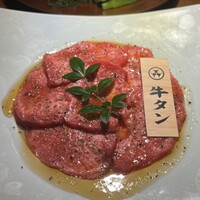 炭火焼肉 伏見屋 飛騨牛別邸 - 
