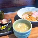 Tokyo Style Noodle ほたて日和 - 