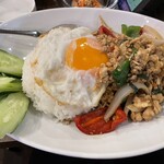 タイ料理キングサイアム - 