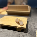 立ち喰い鮨 人人 - 