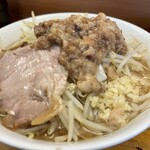 Ramen Jirou - ■ラーメン生卵¥750