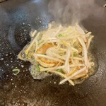 鉄板酒場 ひとじまん - ホタテバター焼き