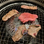 焼肉龍王館 - 