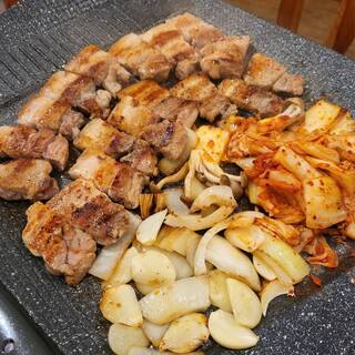 Sumibi Yakiniku Yakiyaki - 