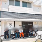 らぁ麺 飛鶏 - 店舗外観