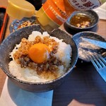 感動の肉と米 - 出汁醤油かけるw