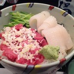 鮨処 銀座福助 - ねぎとろ・いか丼