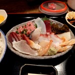 魚源商店 - 御さしみ：1,100円