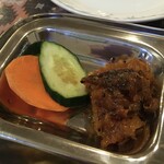 インド料理 パリワル - この組み合わせいいな！パイナップルとトマトのチャトニ