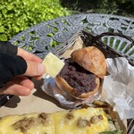 ゾンネ・ウント・グリュック - あんバター　220円