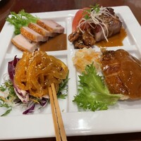 萬珍樓 本店 - 前菜盛り合わせsmall