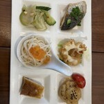 Kemmin Dainingu - ホリデーランチ、前菜6種盛り