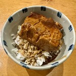 Densuke - 味噌豆腐ご飯(味噌おでんの豆腐を白ごはんに乗せて味噌だれをかけたもの、絶品！)