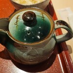 麦と麺助 - 急須