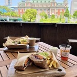 アンド アイランド - 