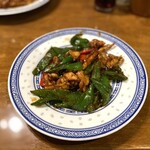 香港麺 新記 - セセリとピーマン炒め