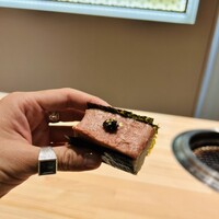 肉屋ひかり - 和牛のトロたく鮨