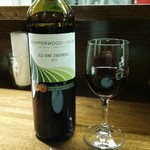 ノリノ穴 - 赤ワインです♪