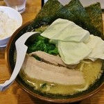 BIG - BIG（かため）690円＋半ライス（サービス）