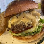 THE CORNER Hamburger & Saloon - 