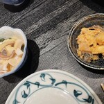 すし居酒屋 樽 - お通し2種