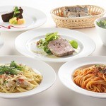 OSTERIA L'AURA - 祝日ランチはパスタを2種類からチョイス！