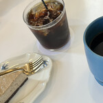 WINGS - コーヒーとケーキ