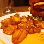 THE CORNER BREAKFAST & BURGERS - フライドポテト　