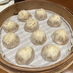 鼎泰豊 新生店 - 小龍包(10個) です。（2024年5月）