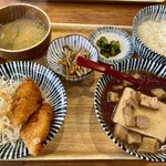 肉豆冨とレモンサワー 大衆食堂 安べゑ - 肉豆冨定食黒（¥768）