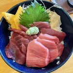 Chikyuu Shokudou - 赤身、中トロ、卵焼き