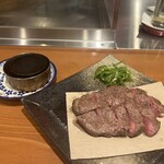 WHITE CROWN 精肉店 - 