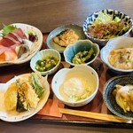 Mikan - お刺身定食