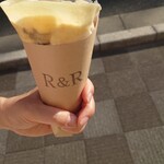 クレープリー アール＆アール - 