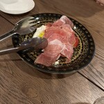 L'Angolo - イチゴと生ハムクリームチーズ