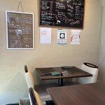 BRASSERIE ASHIYA Becchii37 - 店内テーブル席