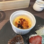 BRASSERIE ASHIYA Becchii37 - プリンのキャラメリゼ