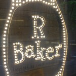 R Baker - 入口