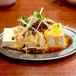 焼小籠包ドラゴン - ラー油豆腐