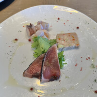 COLONIAL BEACH 横浜ハンマーヘッド - 