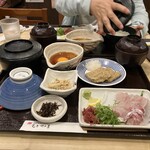 鯛めし もとやま - 