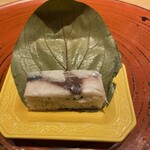 Temboshi - アジの柿の葉寿司