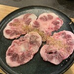 牛たん大好き 焼肉はっぴぃ - 