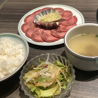 上野太昌園 上野本店 - ランチセット